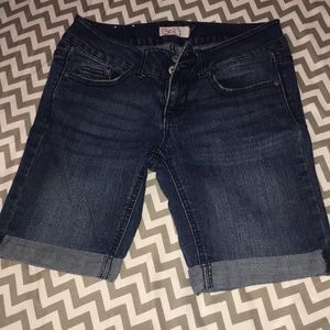 Dark wash Bermuda shorts